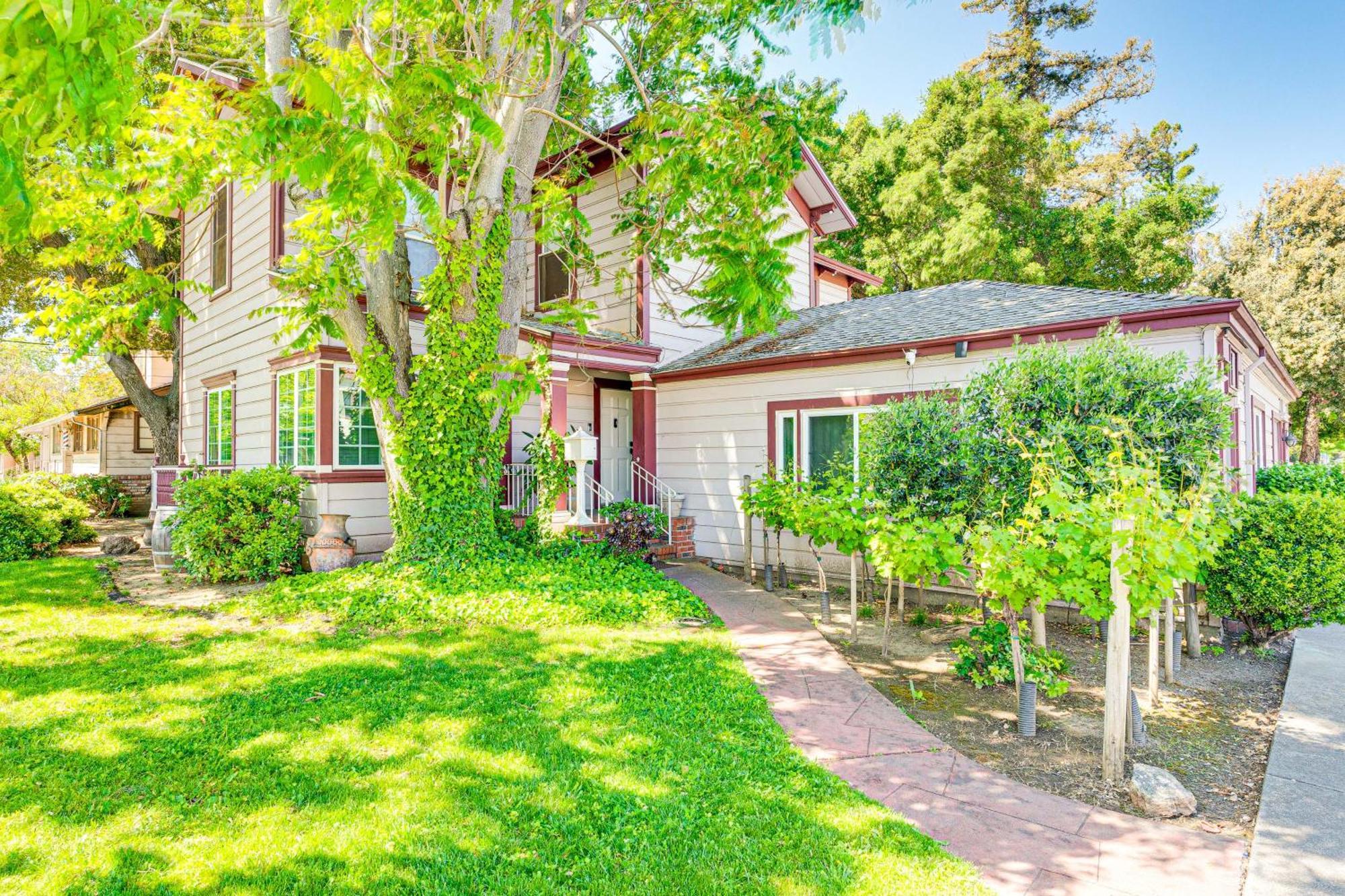 Bright Woodland Apartment Walk To Main Street מראה חיצוני תמונה