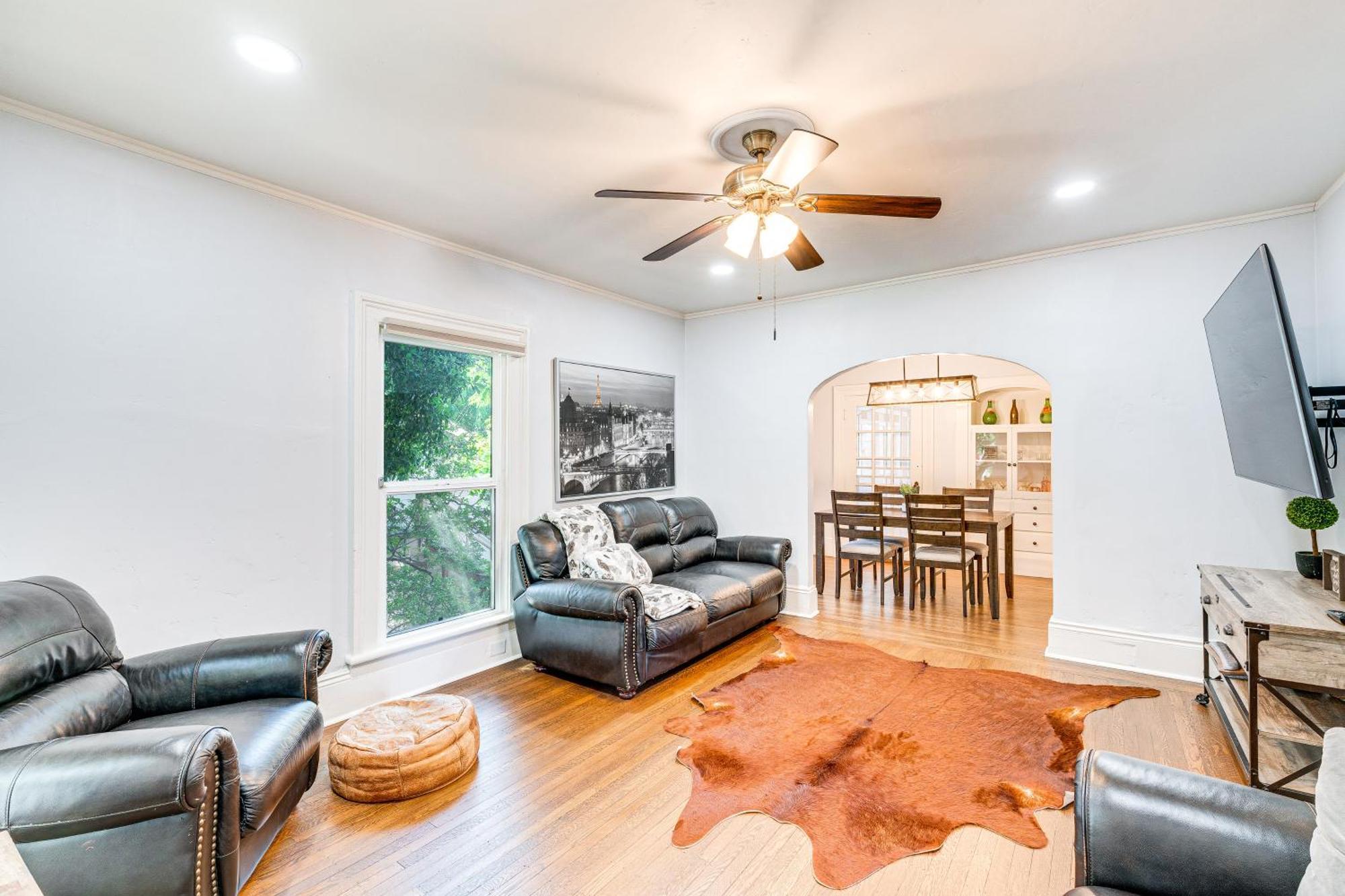 Bright Woodland Apartment Walk To Main Street מראה חיצוני תמונה